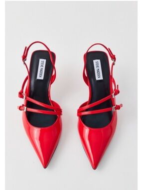 Steve Madden women’s 8.5 Mayne strappy buckle Slingback Heels, red